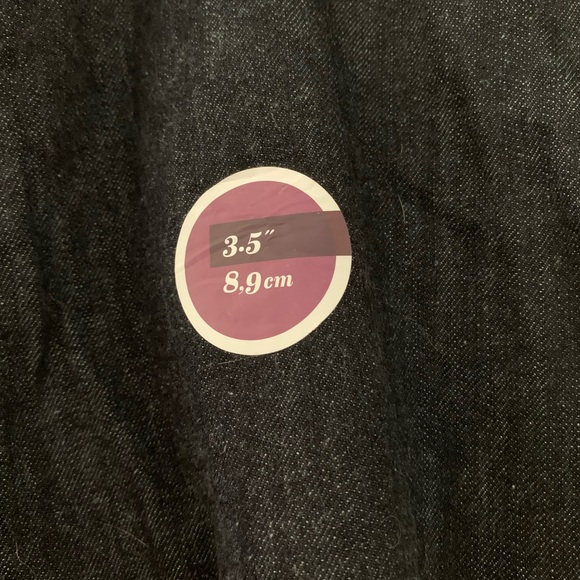 Old Navy The Diva shorts size 11/12 NWT - Picture 2 of 5